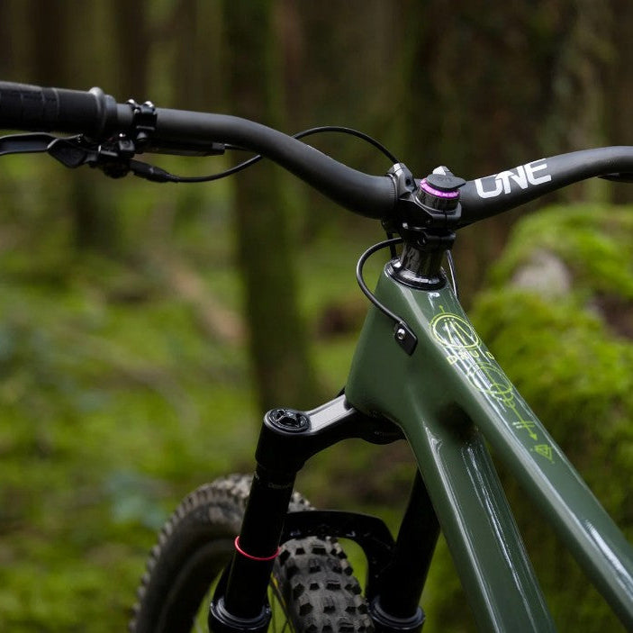 OneUp Components Carbon Styr V2 Flere Varianter
