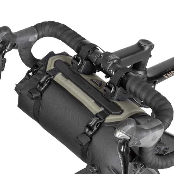 Topeak Frontloader Styrtaske 12L Flere varianter
