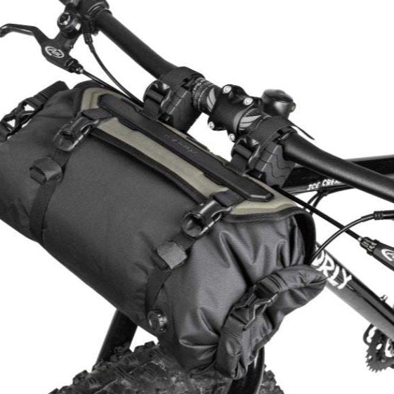 Topeak Frontloader Styrtaske 12L Flere varianter