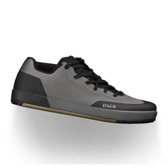 Fizik Gravita Versos Flat