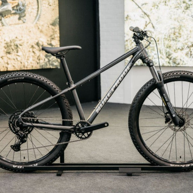 Nukeproof Tracker 27.5" Sport Essa 2027 Flere Varianter