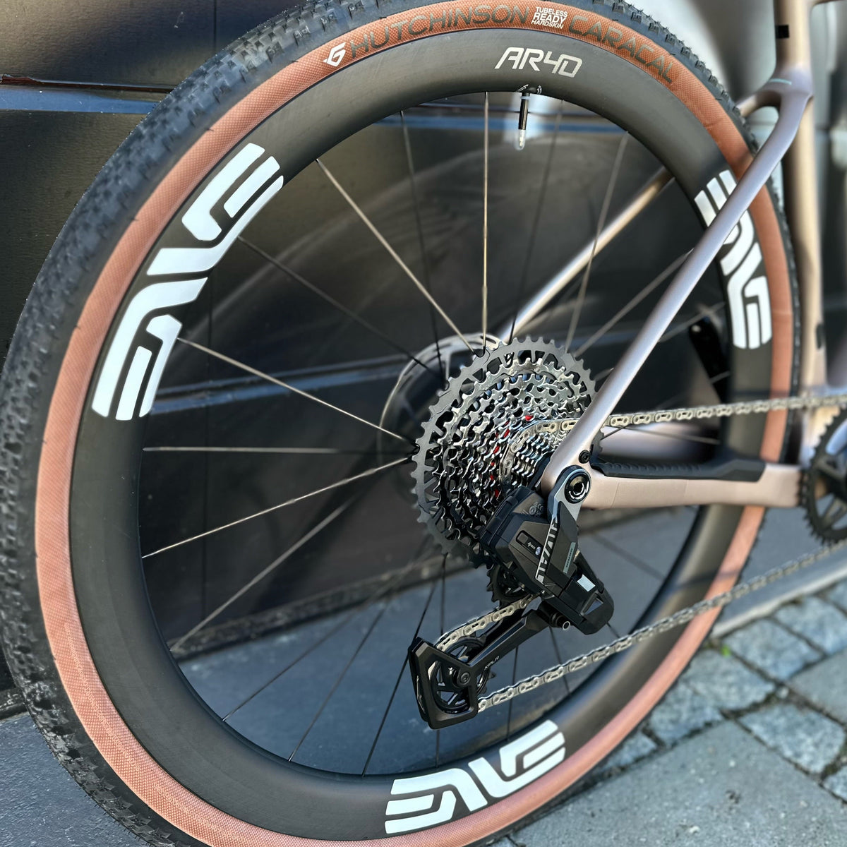 Orbea Terra M31eTEAM 1X 2027 X ENVE AR40 Nickel/Met Cinnamon Large