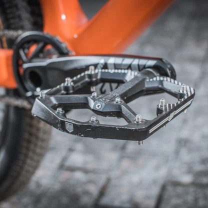 Crankbrothers Stamp 7 Danny MacAskill Edition Flere Varianter