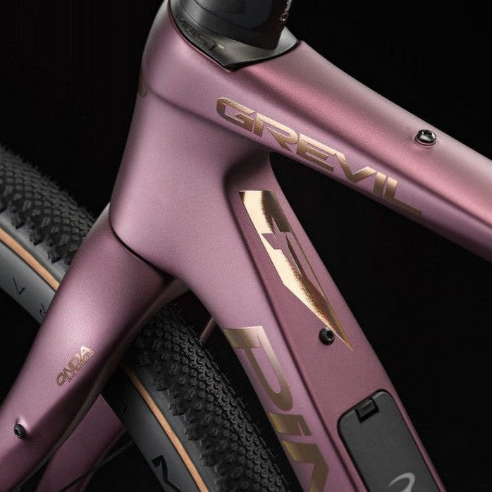 Pinarello Grevil F7 Force XPLR AXS 2026 Polaris Purple | Bikevænget