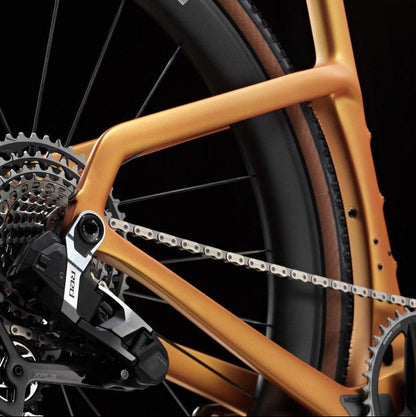 Pinarello Grevil F9 Red XPLR AXS 2026 Atlas Sun