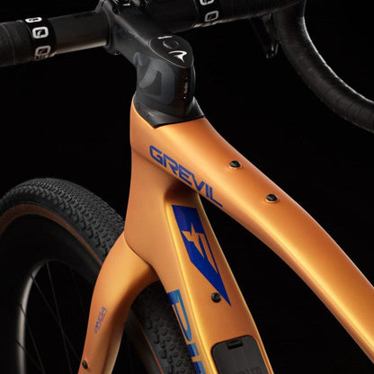 Pinarello Grevil F9 Red XPLR AXS 2026 Atlas Sun