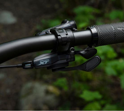 Shimano Deore XT SL-M8100 12 speed trigger